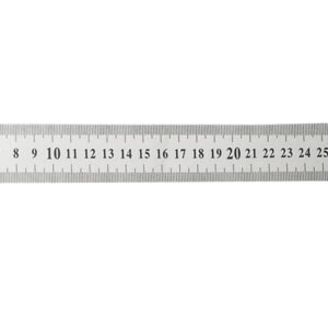 Metalinė liniuotė 30 cm